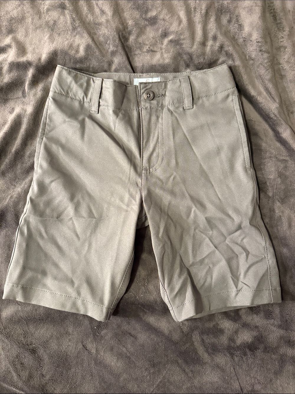 Boy’s Classic Grey Chino Shorts - size 6 like new